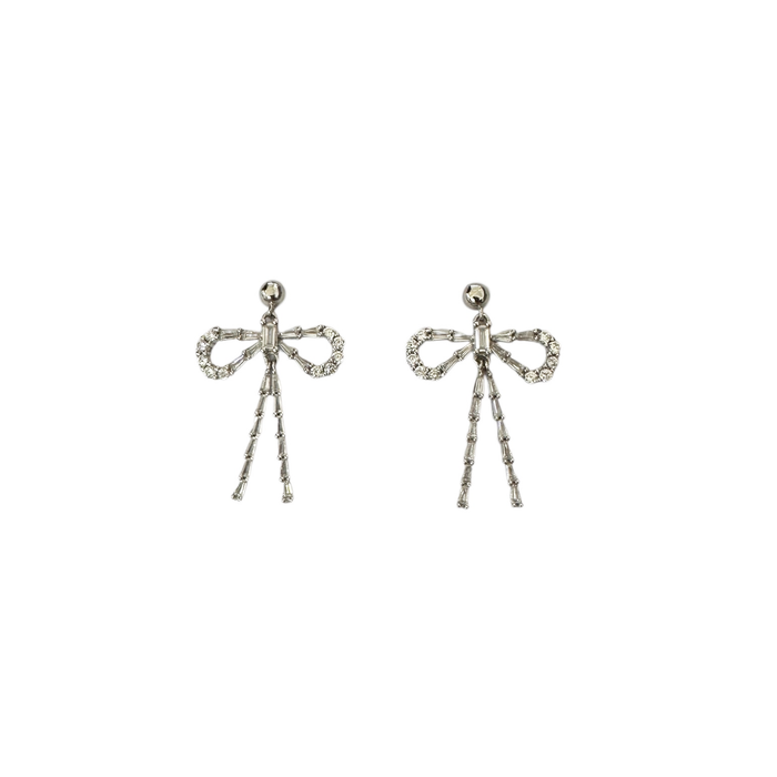 Orecchini in argento 925 modello fiocco